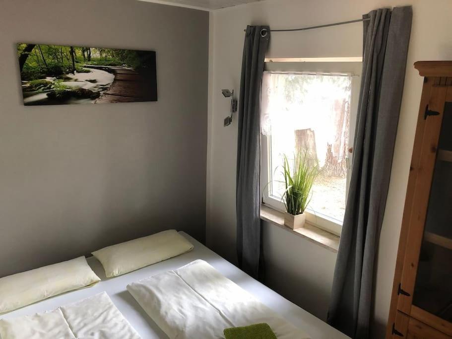 Gemuetlicher Bungalow In Cottbus - Sielow المظهر الخارجي الصورة